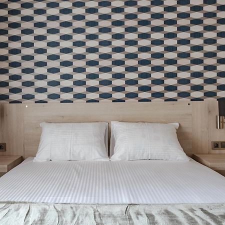Yudgi - Home Hotel ชรอโนมอสค์ ภายนอก รูปภาพ